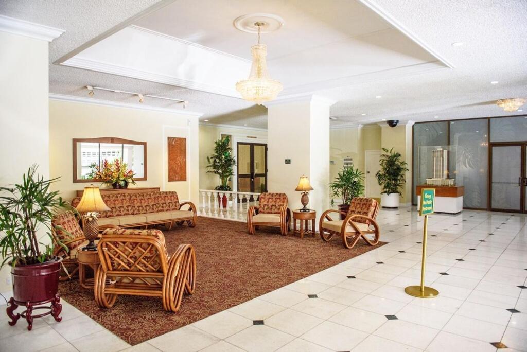 Royal Kuhio - Free Parking Included Honolulu Exterior photo